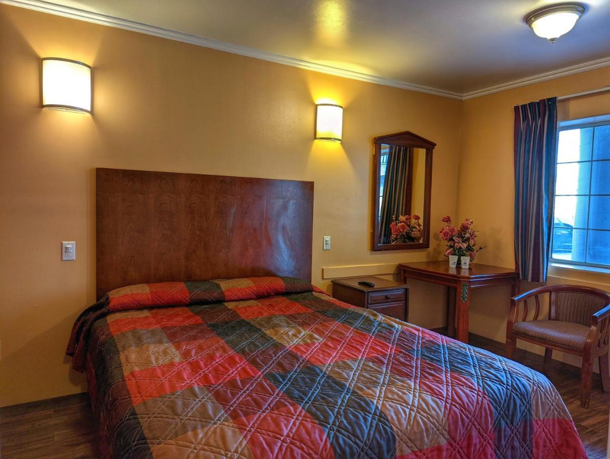 Americas Best Value Inn Oxnard-Port Hueneme Εξωτερικό φωτογραφία